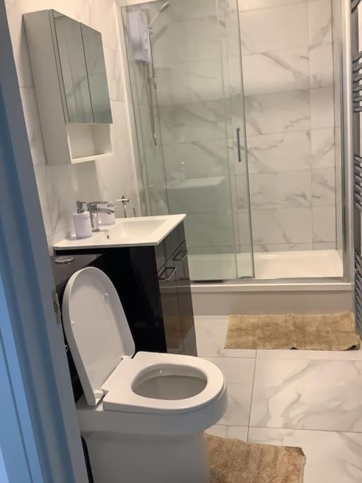 Greater Grace Apartment Desborough Luaran gambar