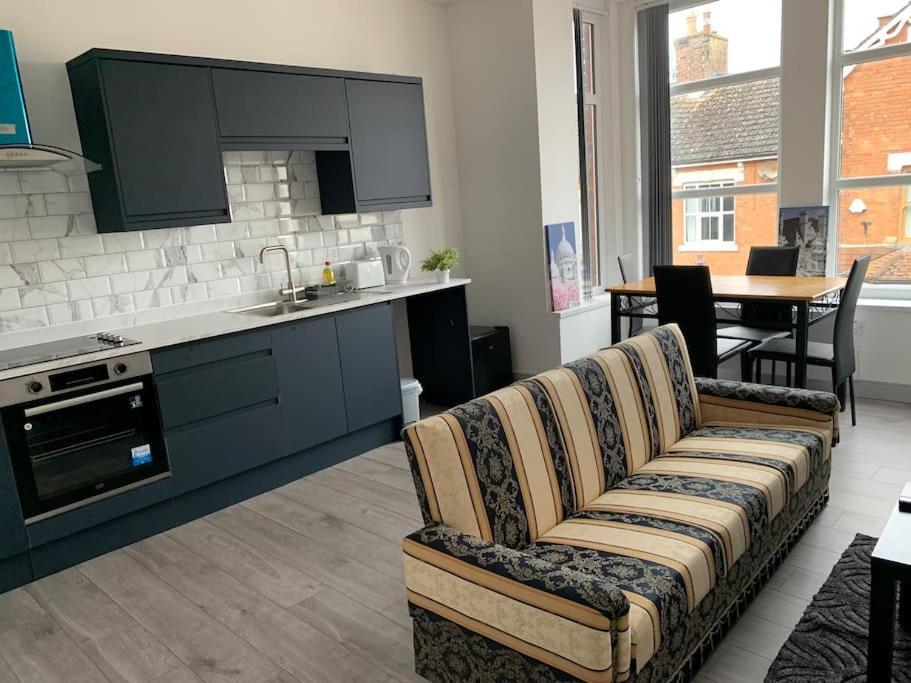 Greater Grace Apartment Desborough Luaran gambar