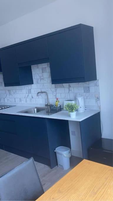 Greater Grace Apartment Desborough Luaran gambar